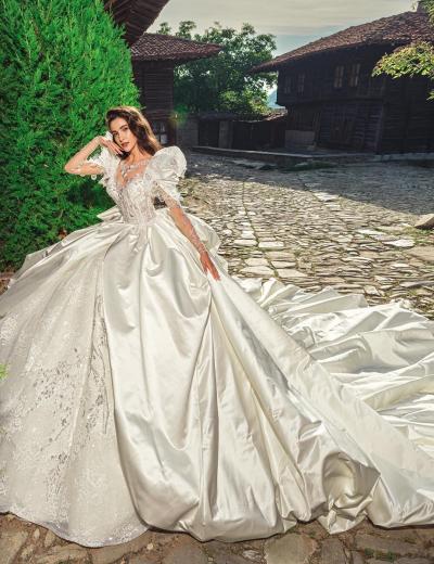 Cb Couture 82